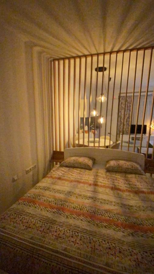 Deluxe Appartamento Tuzla Esterno foto