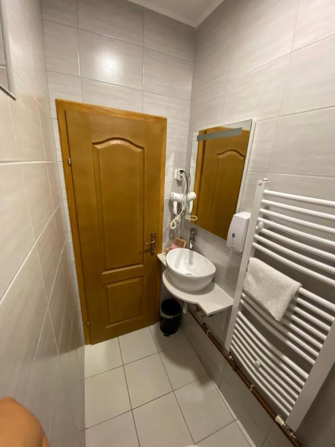 Deluxe Appartamento Tuzla Esterno foto